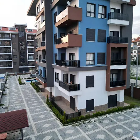 Kestel Kiralik Esyali Havuzlu Denize Yakin Lejlighed