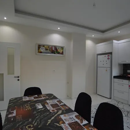 Kestel Kiralik Daire Esyali Havuzlu Denize Yakin * Alanya
